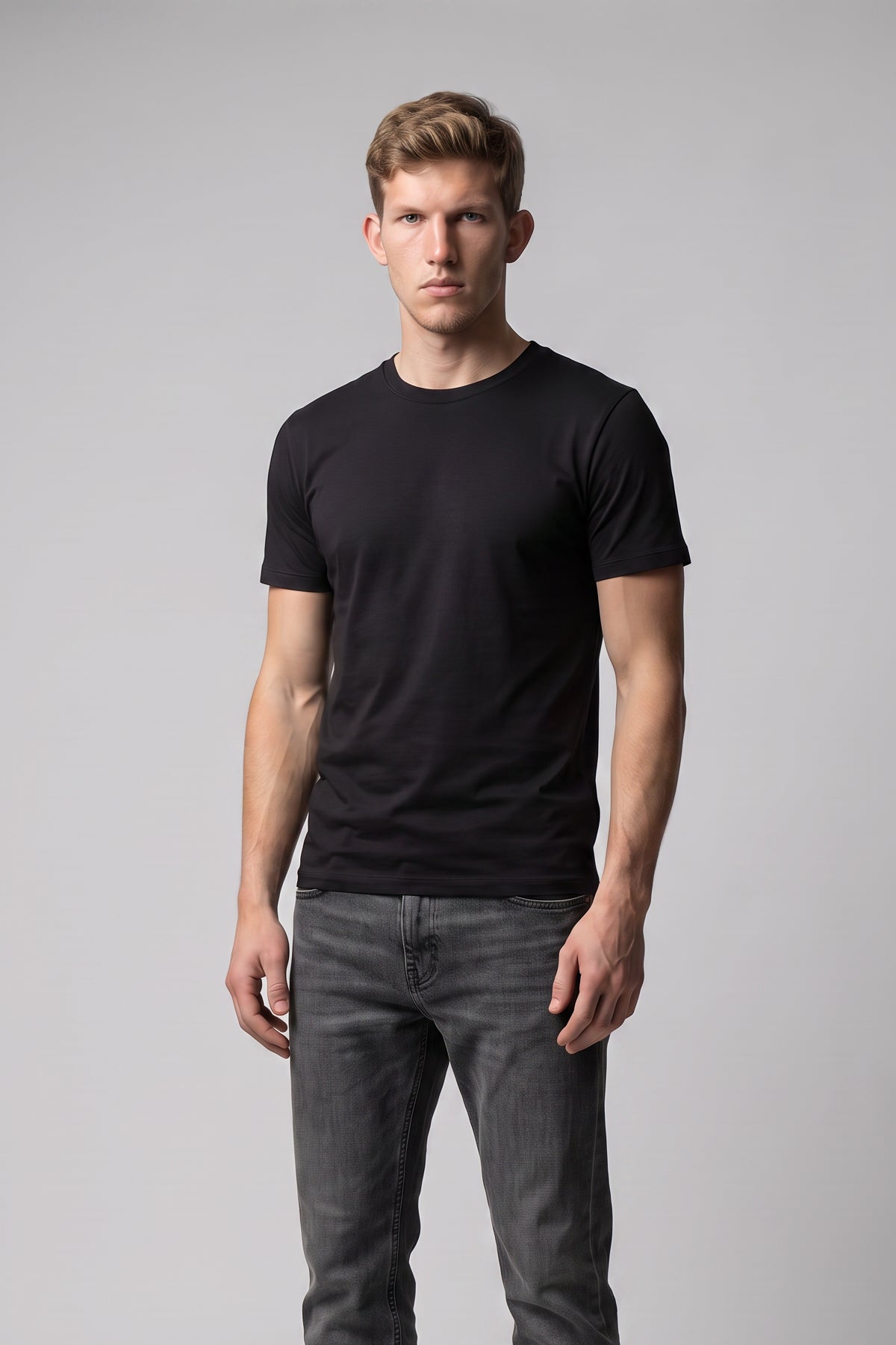 Heavyweight Slim Fit T-Shirt - Black