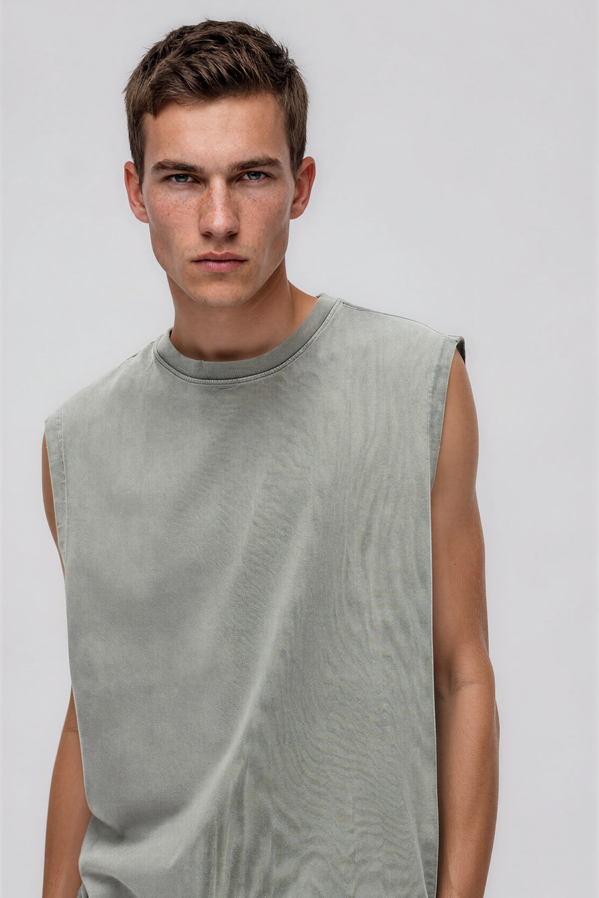 Snow Washed Frayed Hem Tank Top - Light Gray